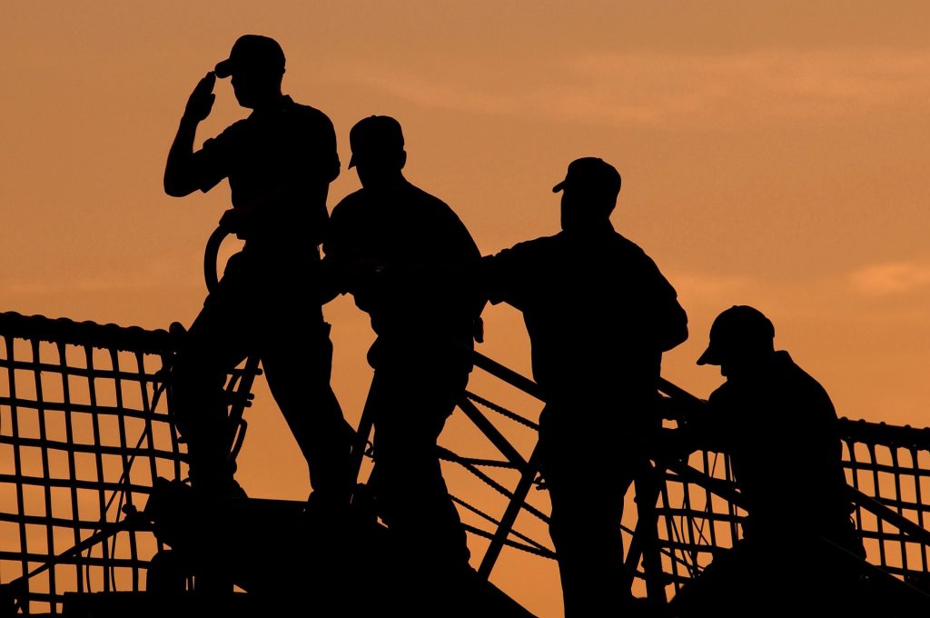 Mumbai Port achieves a rare feat of simultaneous Sign-off & Sign- On of over 900 Seafarers