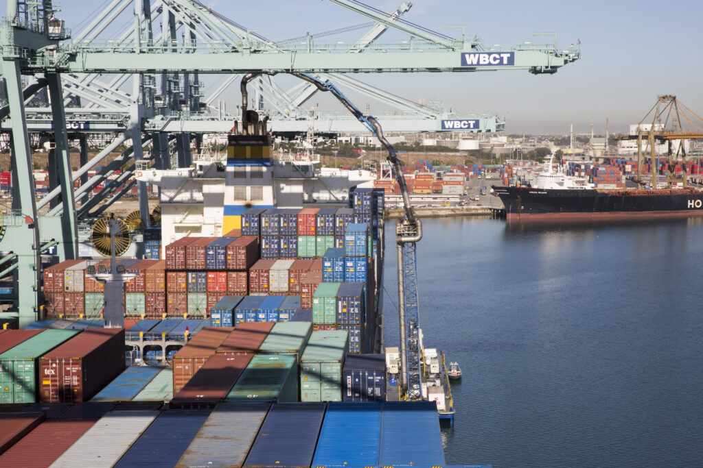 Port of Los Angeles cargo volume increases again in September