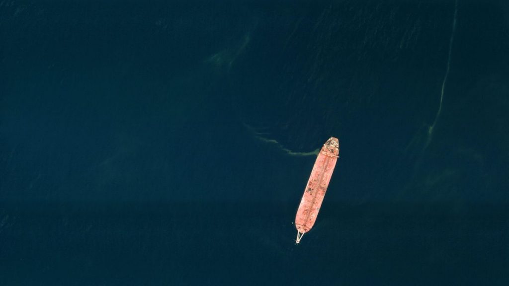 Decaying Oil Tanker Off Yemen Threatens Environmental Disaster