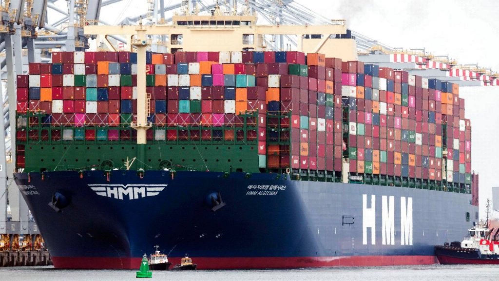 HMM Ships Medical Supplies To India For $1 Per Container