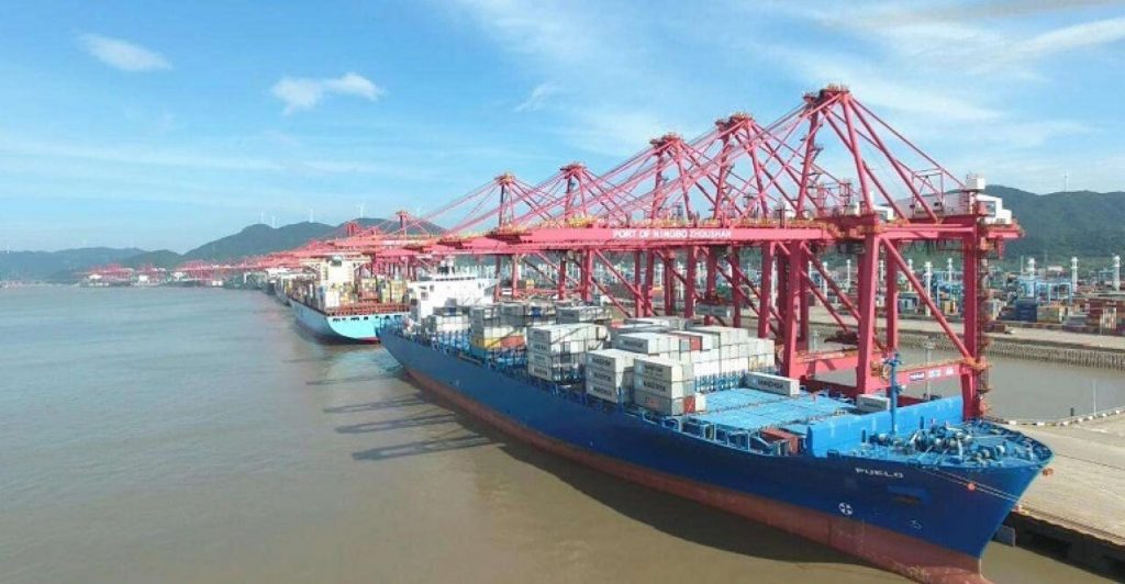 Chinese Ports Choke Over ‘Zero Tolerance’ COVID-19 Policy