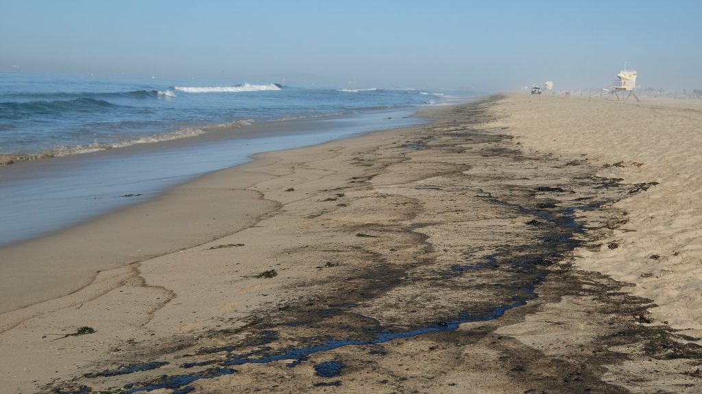 Pipeline Spill Could Impact Containerships Queued For Port Of LA