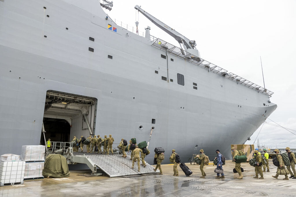 New Zealand Navy Ship Arrives In Tonga Carrying Fresh Water