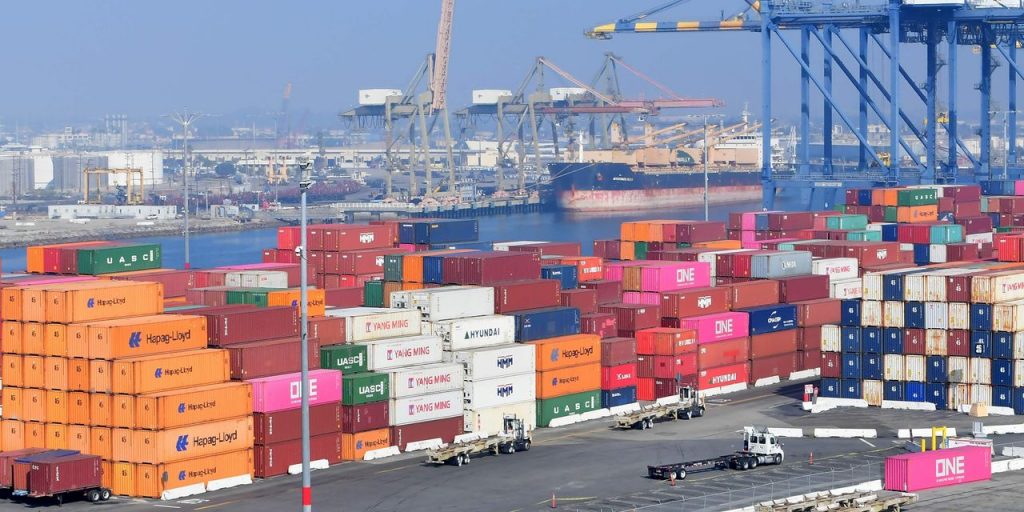 California Ports Say Threat of Penalty Keeps Cargo Moving