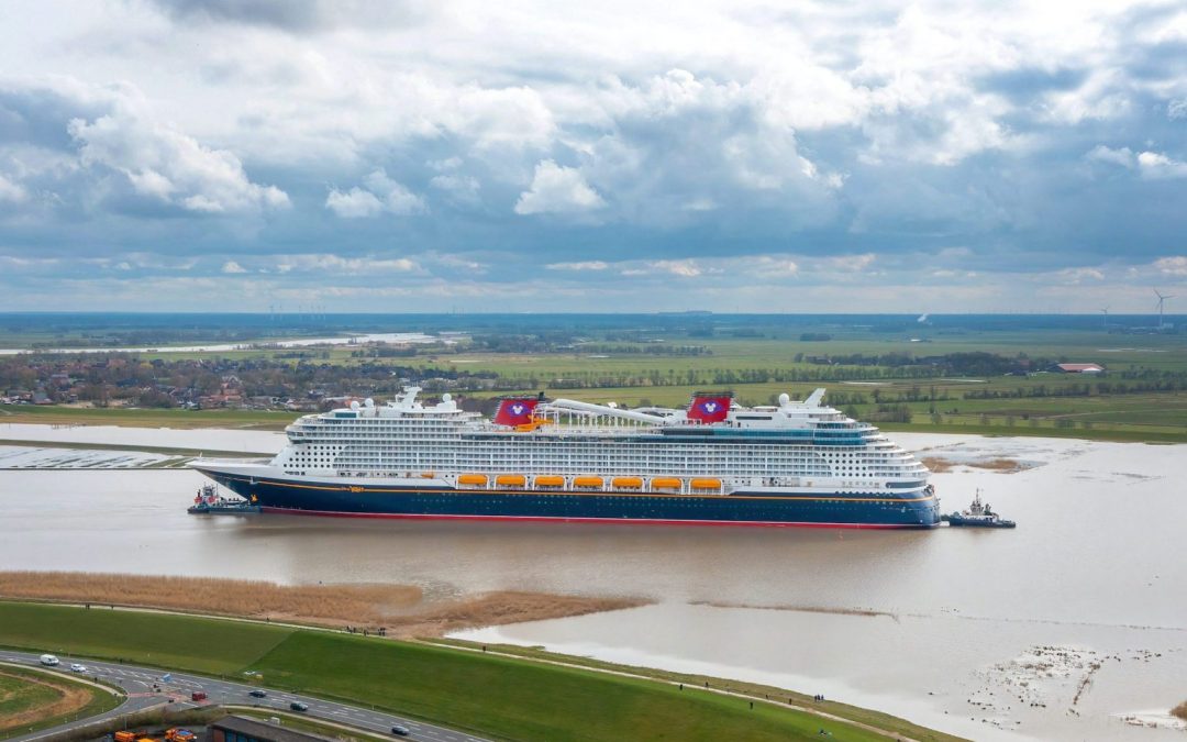 Disney Cruise Line Christens LNG-Powered ‘Disney Wish’