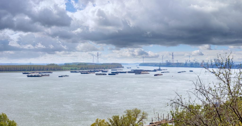 Vessels Of Ukrainian Danube Shipping Company Carrying Smaller Cargoes Due To Low Water Levels