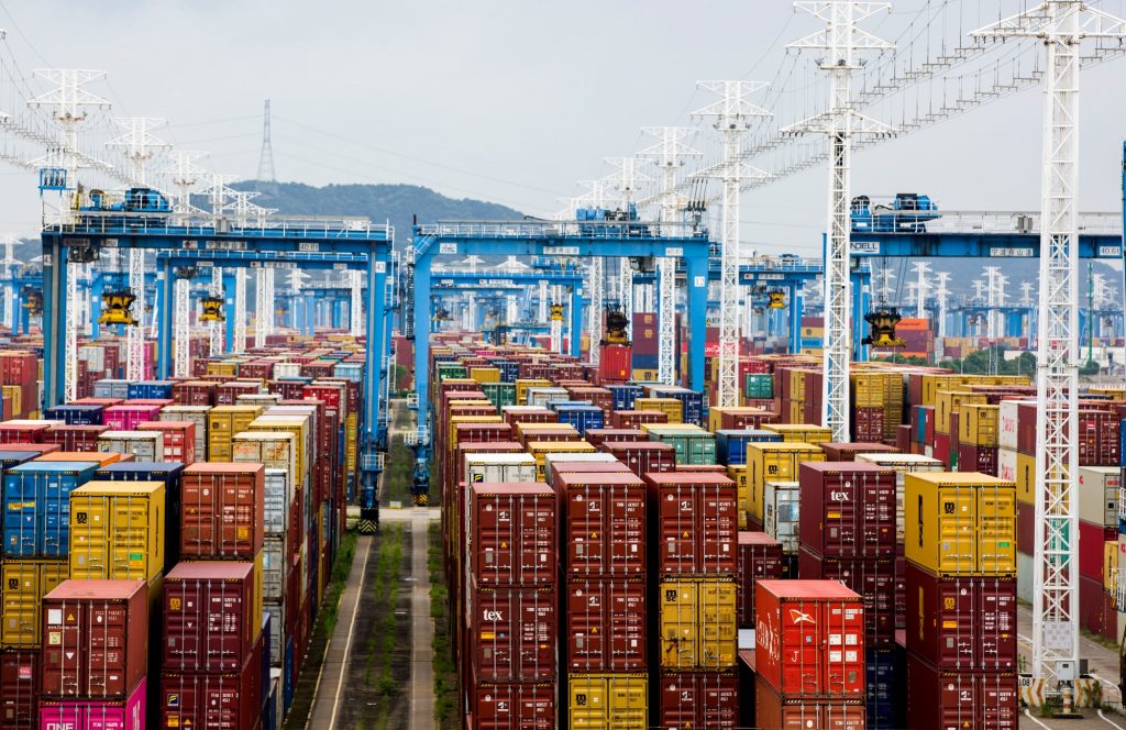 Container line schedule reliability improves in second half 2022