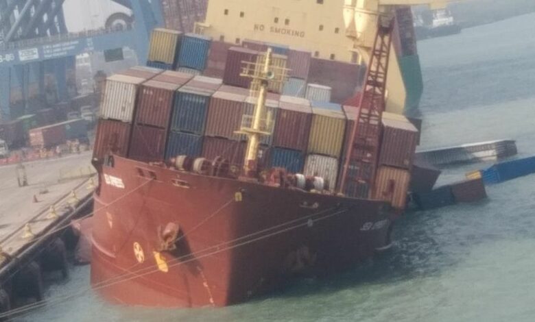 Ship capsizes at Indian port