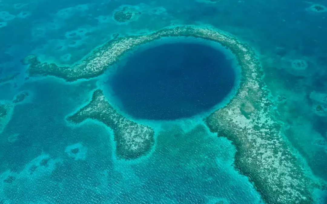 World’s Second Deepest Blue Hole Of 900 ft Found in Mexico