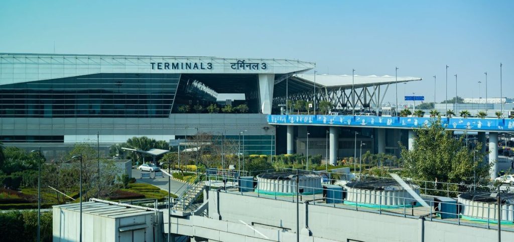 At the Delhi Airport, a man with dyed hair and a beard was detained for impersonating an elderly passenger.