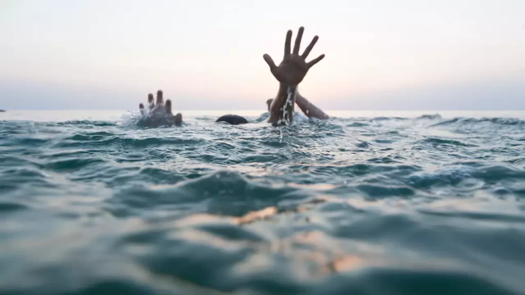 2 friends who came from Delhi to Rishikesh drowned in the Ganga River on Monday