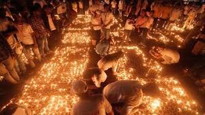 Ayodhya Sets Two Guinness World Records with 25 Lakh Diyas Lit and 1,121 People Performing Aarti Together