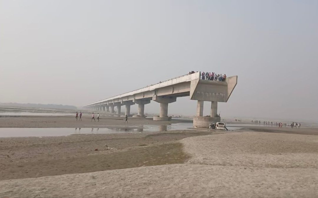 Bridge Built Over Ganga in 1874 Collapses in Kanpur After 3.5 Years of Closure