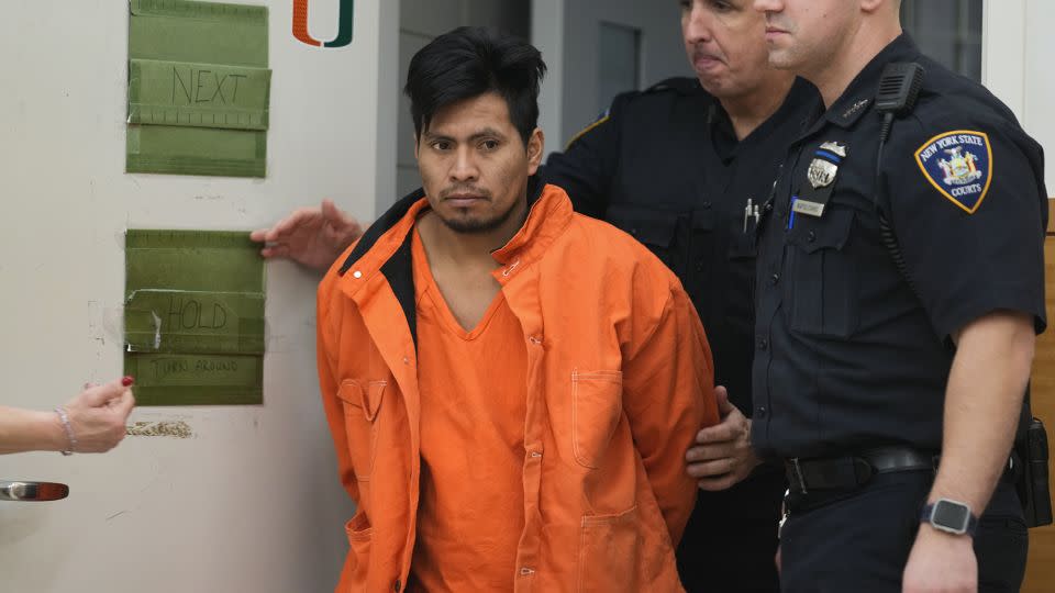 Guatemalan Immigrant Shocked to See Video of Subway Train Attack: ‘Oh Damn, That’s Me!’