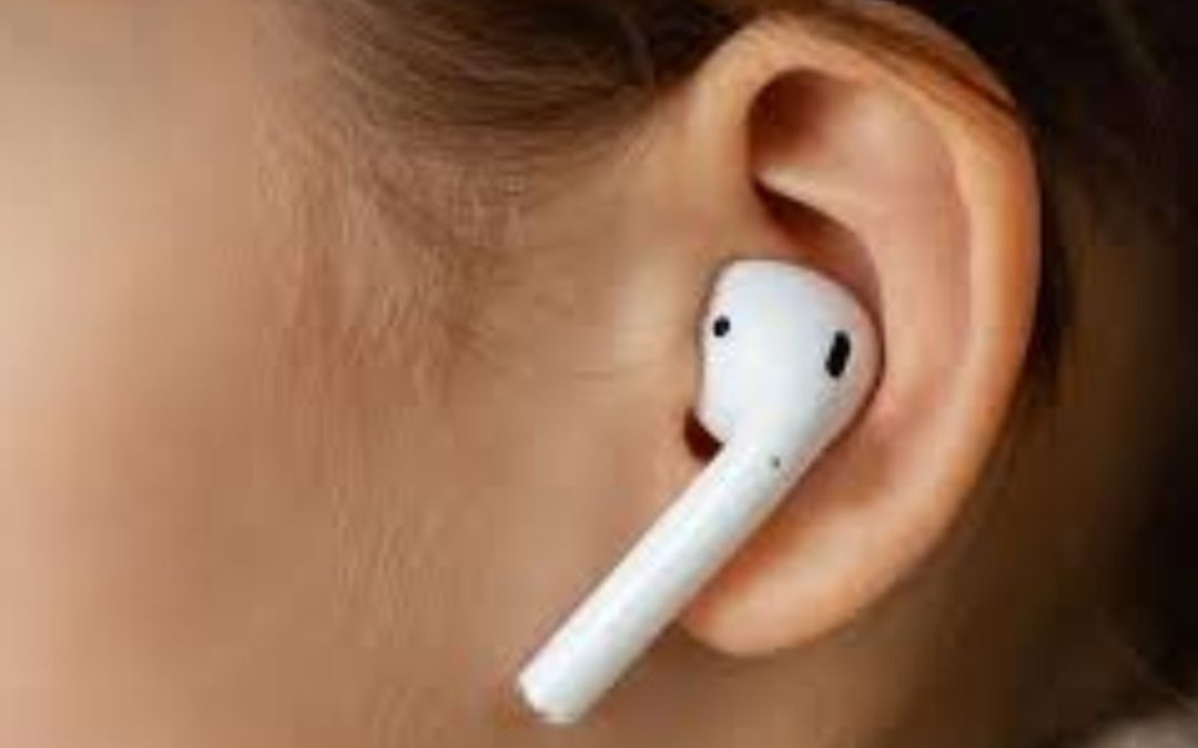 Health Ministry Warns: Prolonged Earphone Use May Cause Permanent Hearing Loss