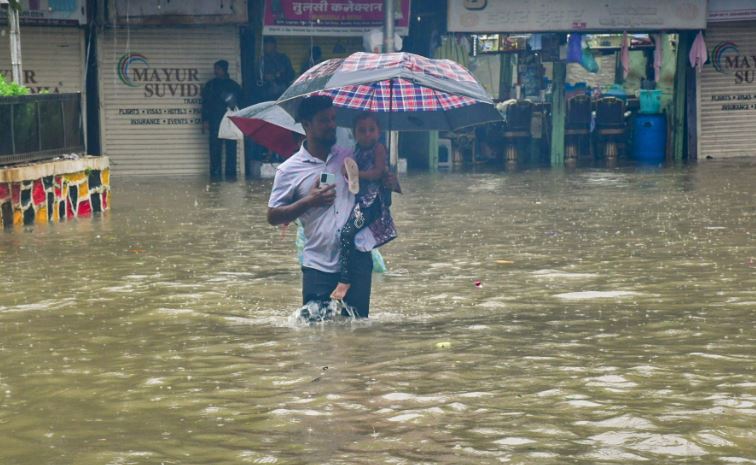 5 Killed in Jammu Rains, Srinagar Highway Closed